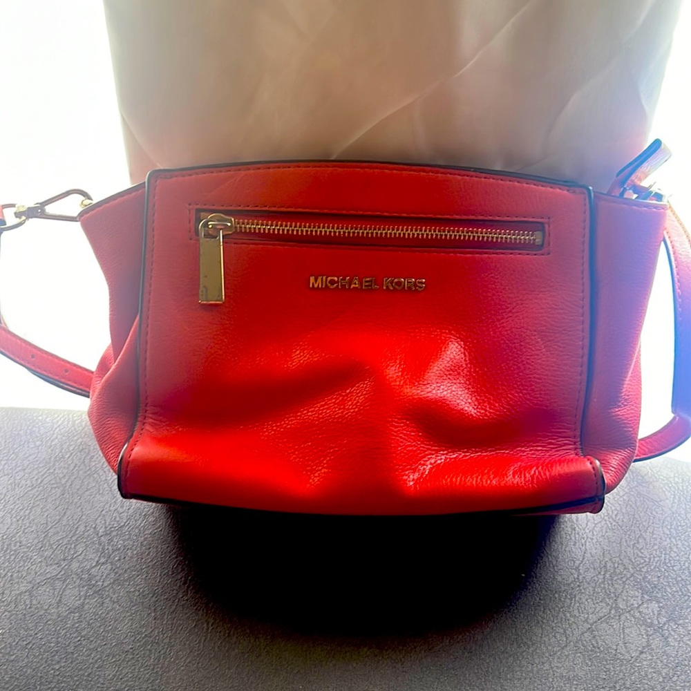 Michael kors crossbody